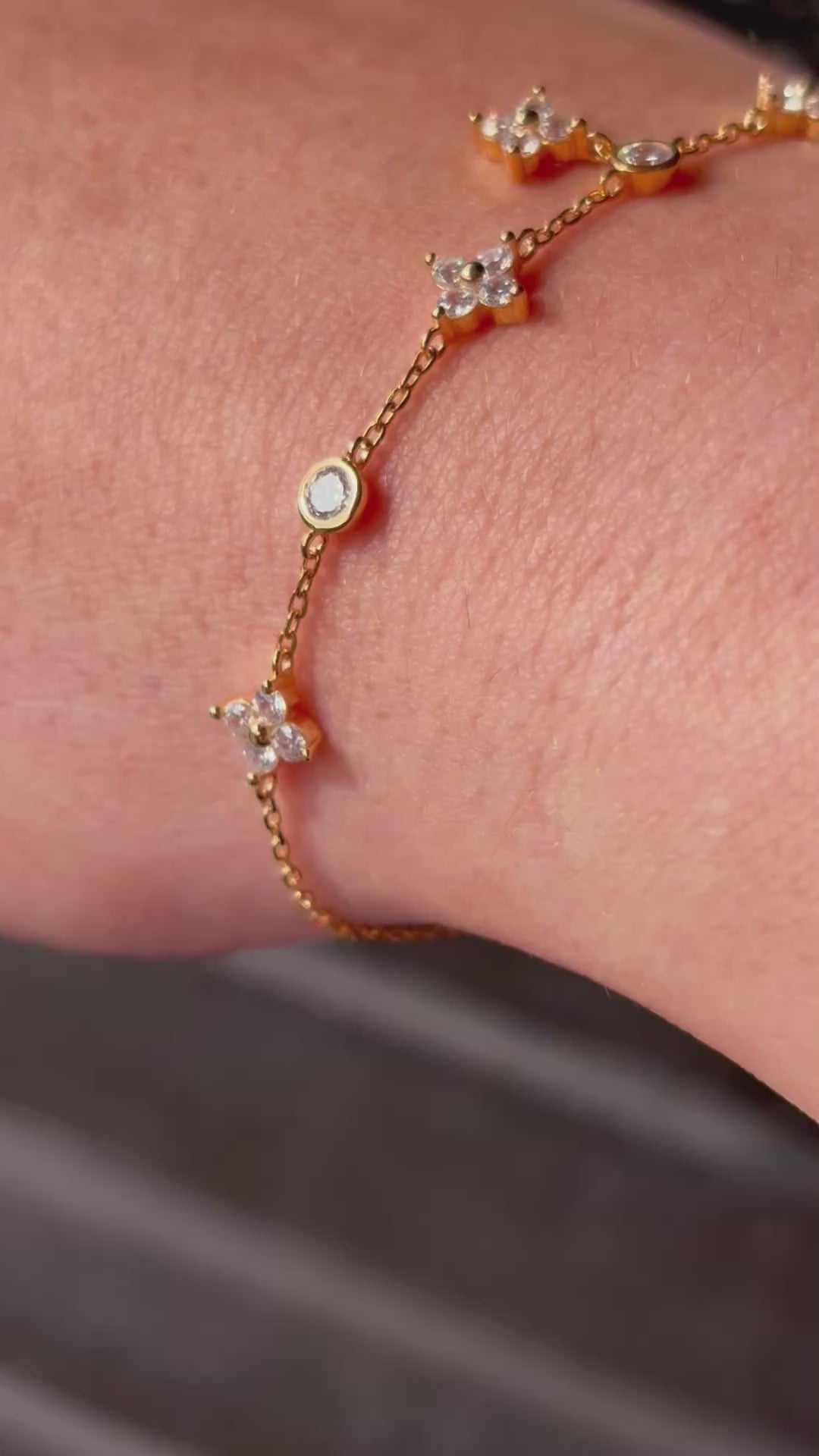 Glow Petal Armbånd